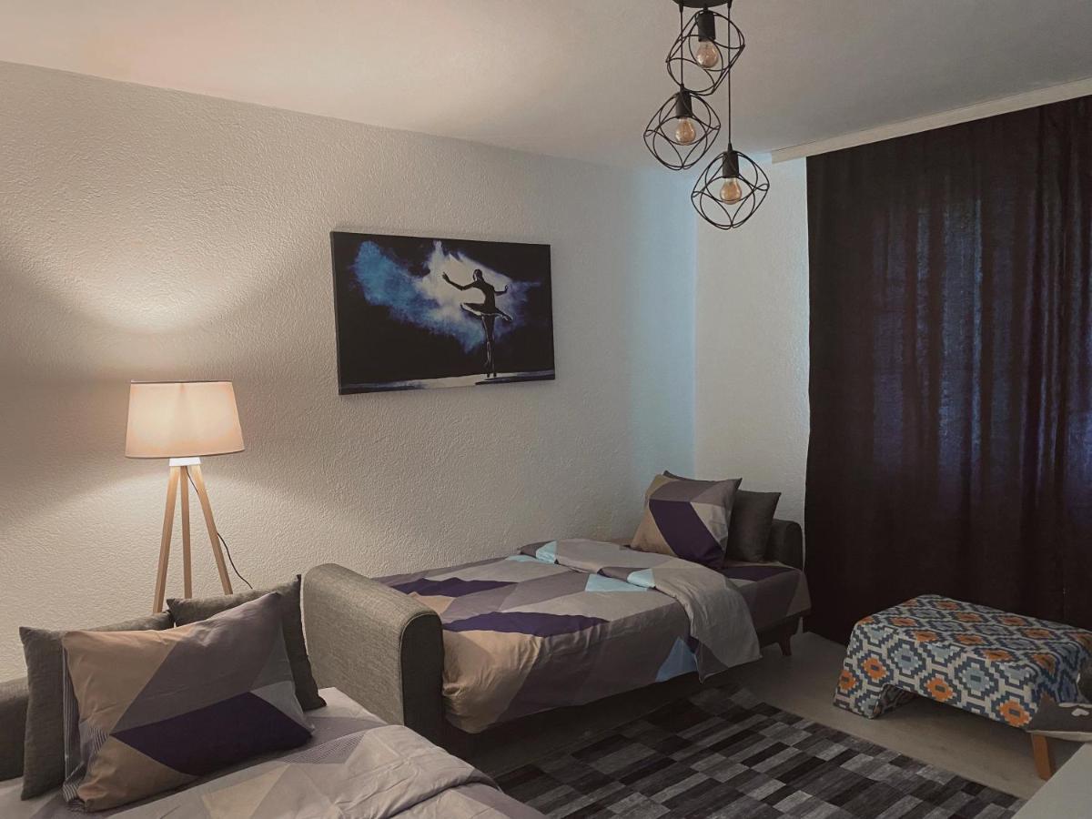 Hotspot Apartments - City Center Prishtinë Ngoại thất bức ảnh