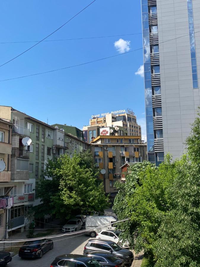 Hotspot Apartments - City Center Prishtinë Ngoại thất bức ảnh