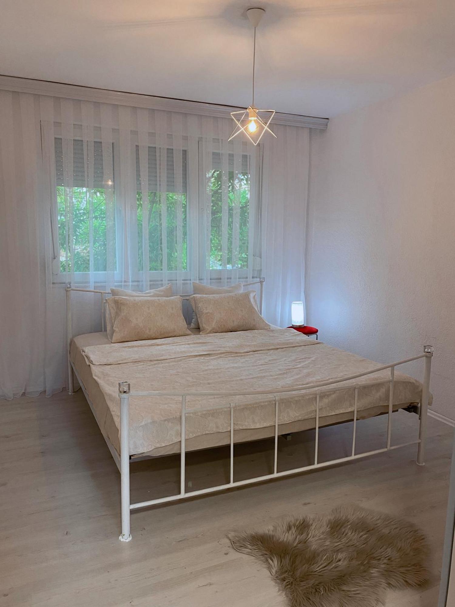 Hotspot Apartments - City Center Prishtinë Ngoại thất bức ảnh