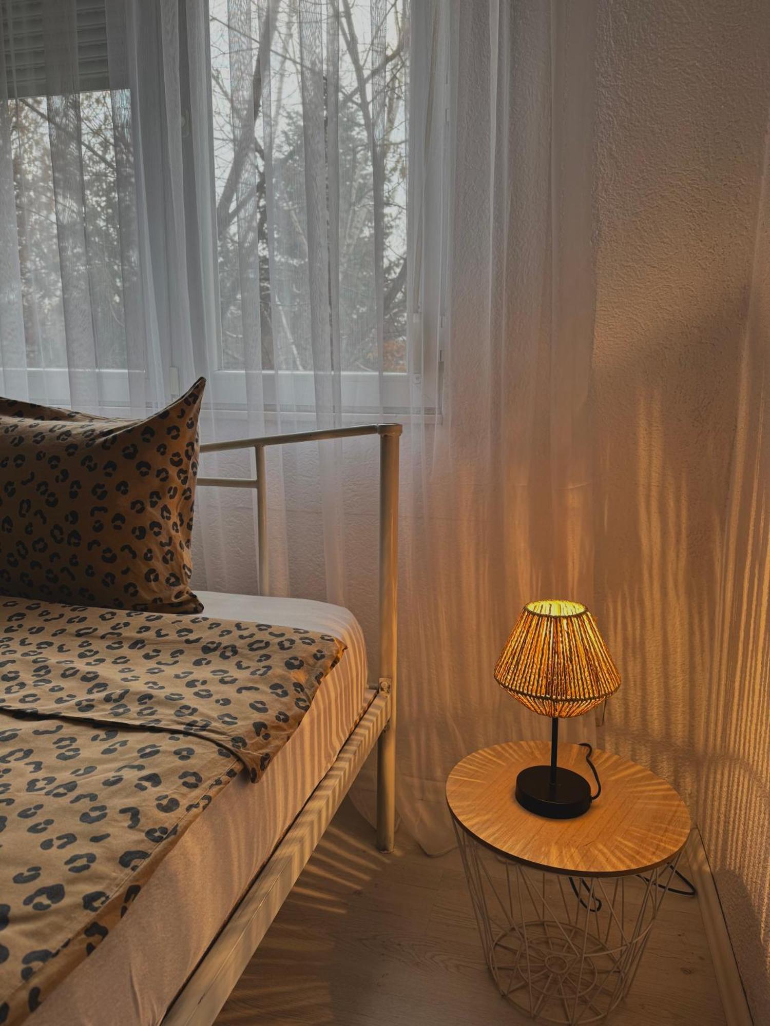 Hotspot Apartments - City Center Prishtinë Ngoại thất bức ảnh